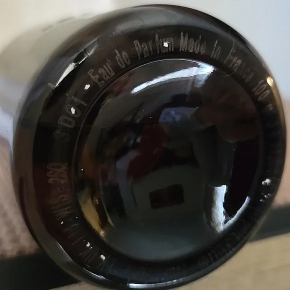 Louis Vuitton Les Sables Roses Black Perfume Bottle - Picture 4 of 12